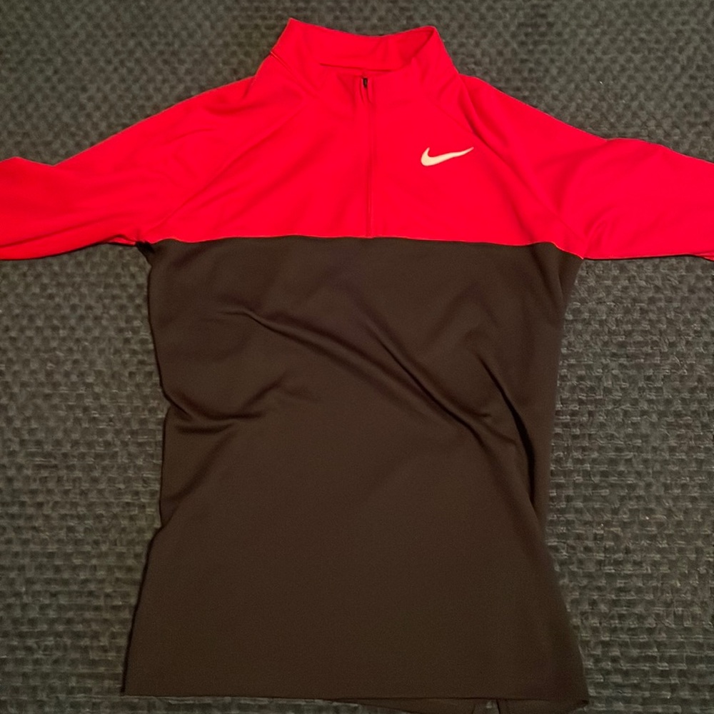 Nike Golf Men’s Black and Red Polyester Quarterzip Large